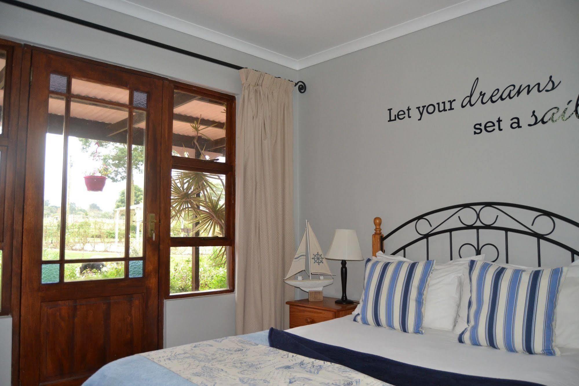 African Sun Guest House George Eksteriør billede